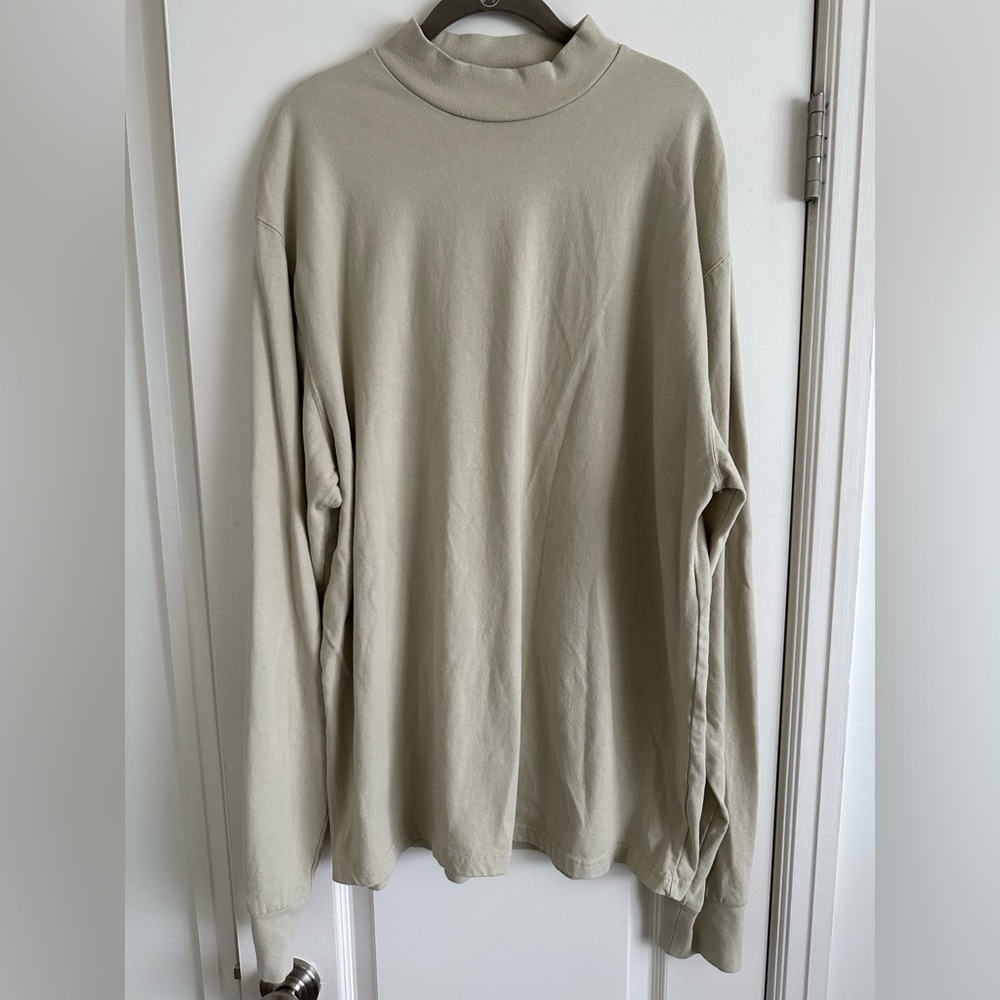 FOG Fear of God Longline Mock Neck Long Sleeve Cream T-shirt, size Large